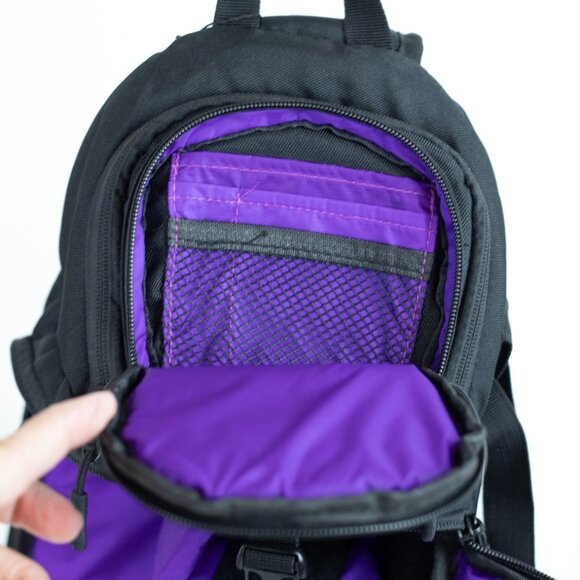 NWT Sling Camera Backpack QIPI Black with Purple Interior - Picture 10 of 15